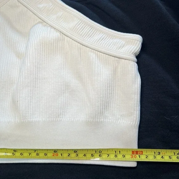 Ivory One Shoulder Ribbed Crop Tank Top Sports Bra Women's Size Medium - Picture 4 of 4